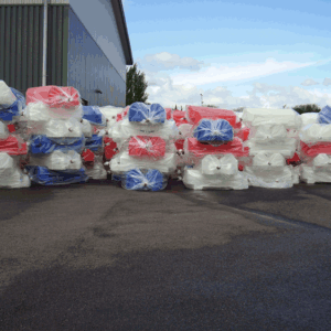 Kart track safety barrier